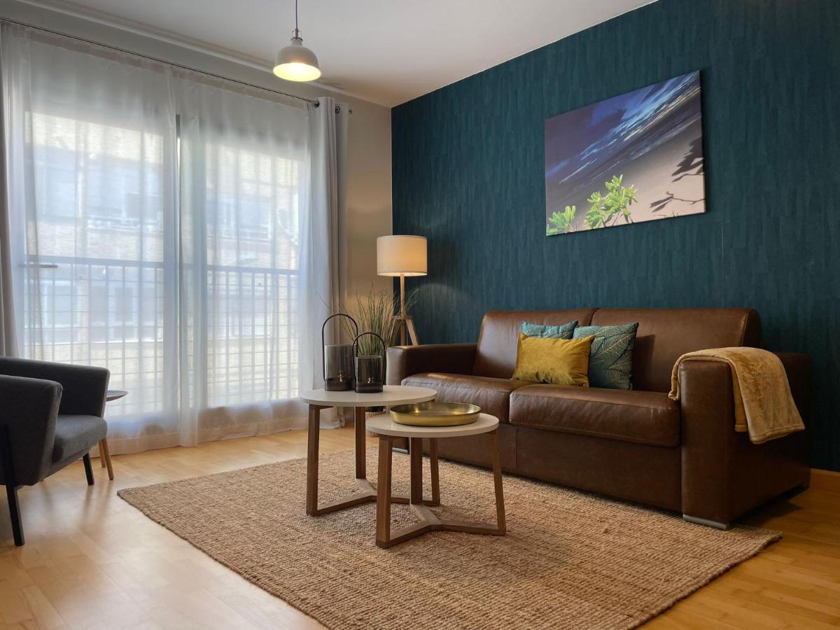 A Space That Feels Like With Private Parking * Malaga